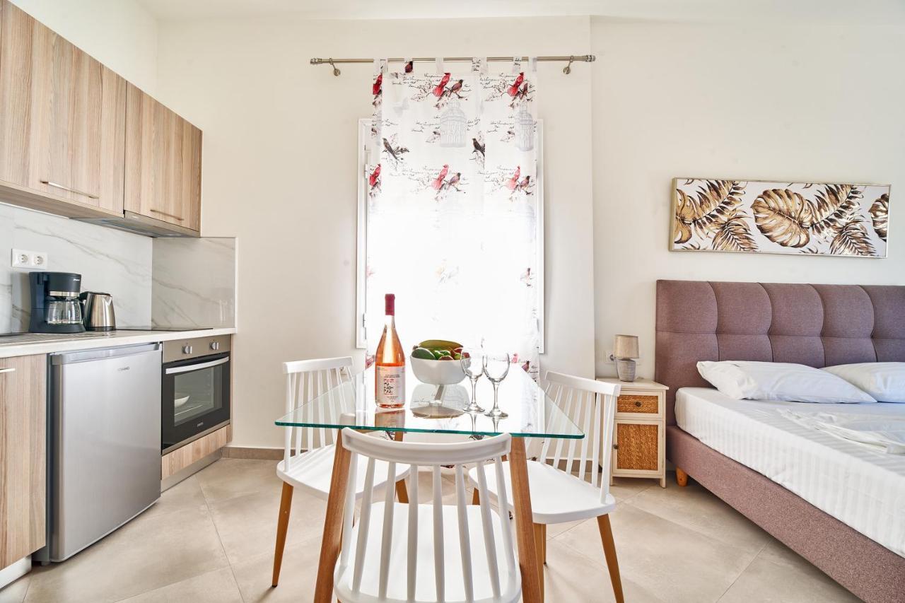 Adele Apartment キサモス エクステリア 写真