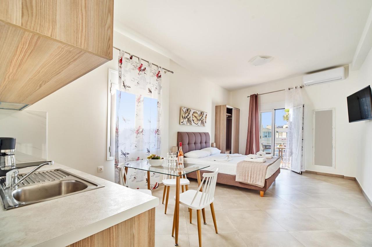 Adele Apartment キサモス エクステリア 写真