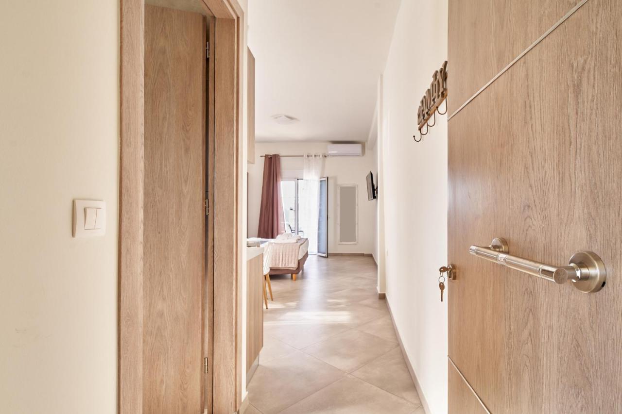Adele Apartment キサモス エクステリア 写真