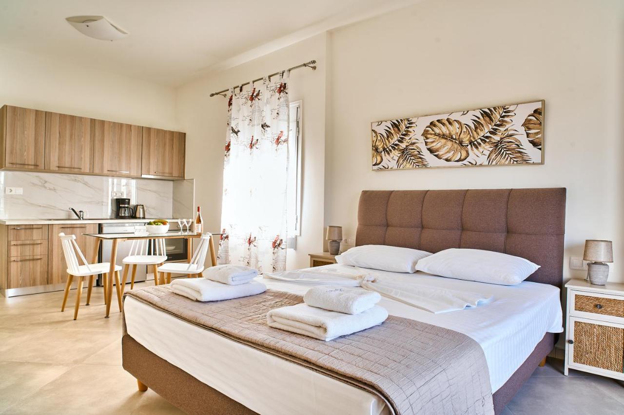 Adele Apartment キサモス エクステリア 写真